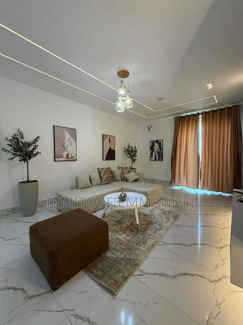 Furnished 1bdrm Apartment in Lekki Phase 1 for sale in Lekki Phase 1