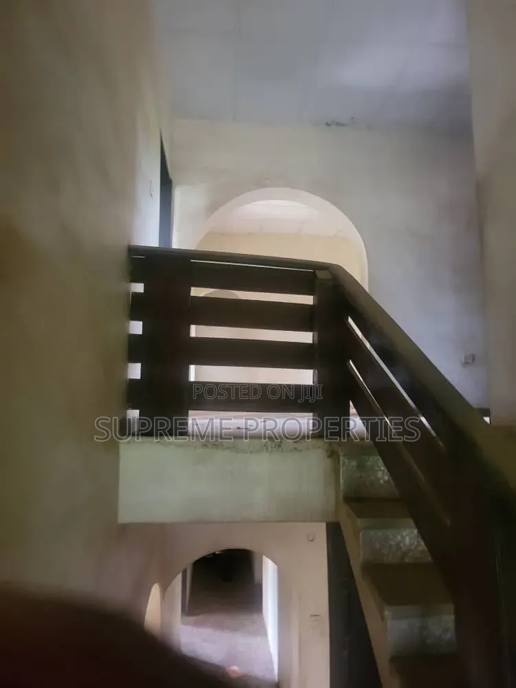 5bdrm Duplex in New Felele, Ire, Ibadan for sale in Ibadan