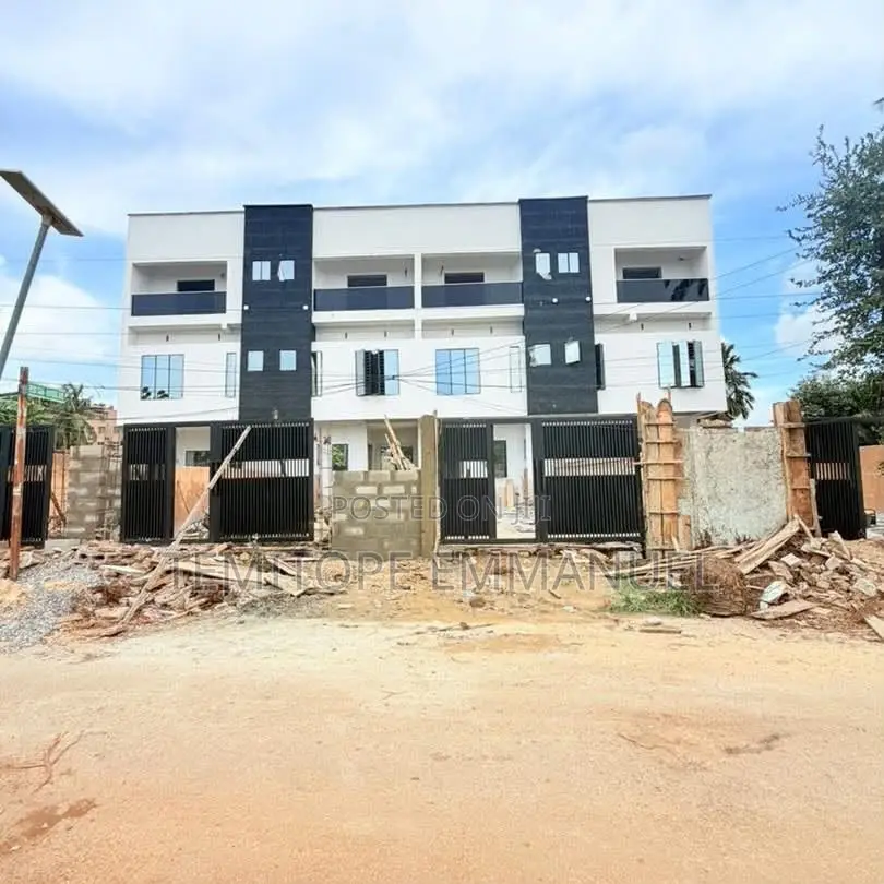 Furnished 4bdrm Duplex in Ikeja GRA for sale in Ikeja GRA