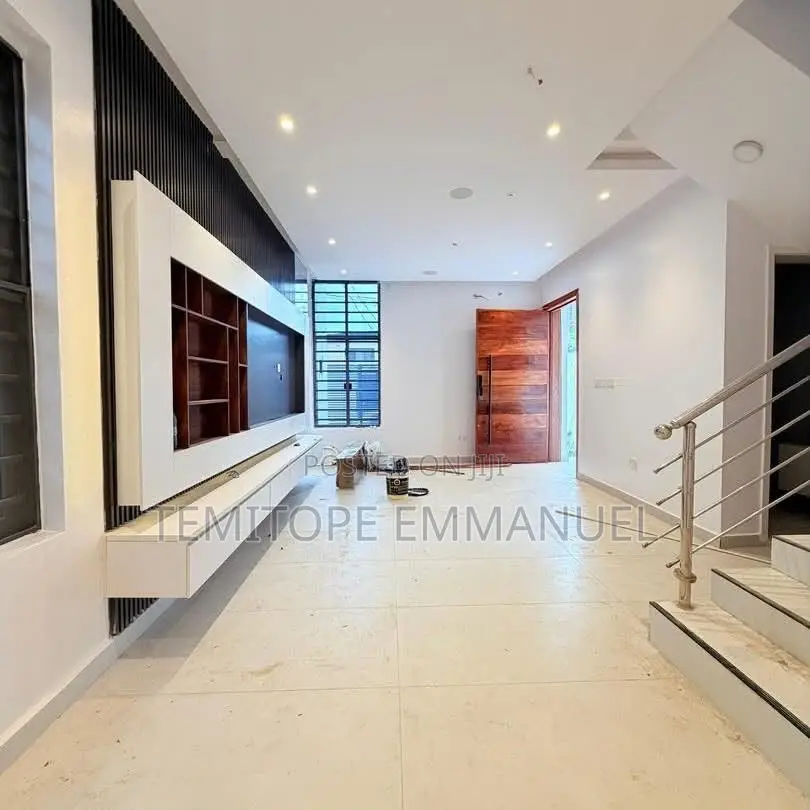 Furnished 4bdrm Duplex in Adeniyi Jones for sale in Adeniyi Jones