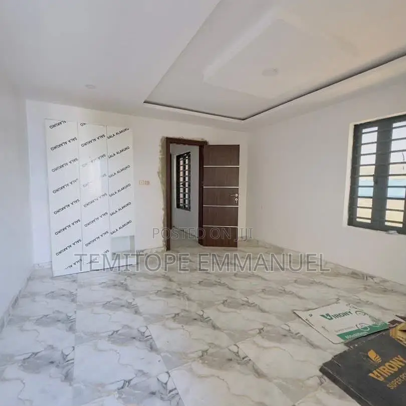 Furnished 4bdrm Duplex in Gbagada for sale in Gbagada