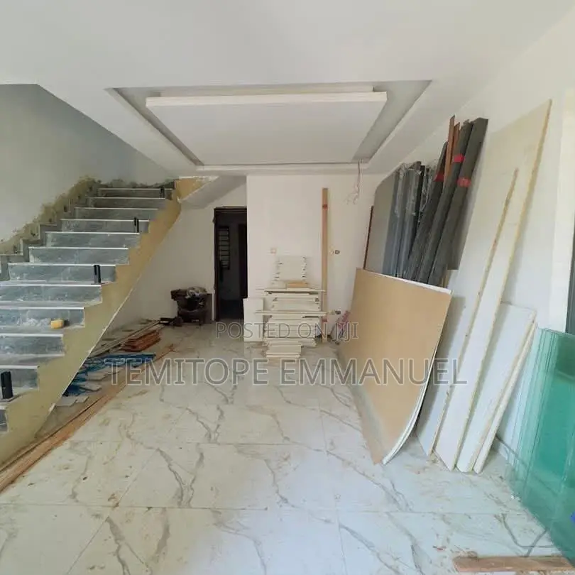 Furnished 4bdrm Duplex in Gbagada for sale in Gbagada