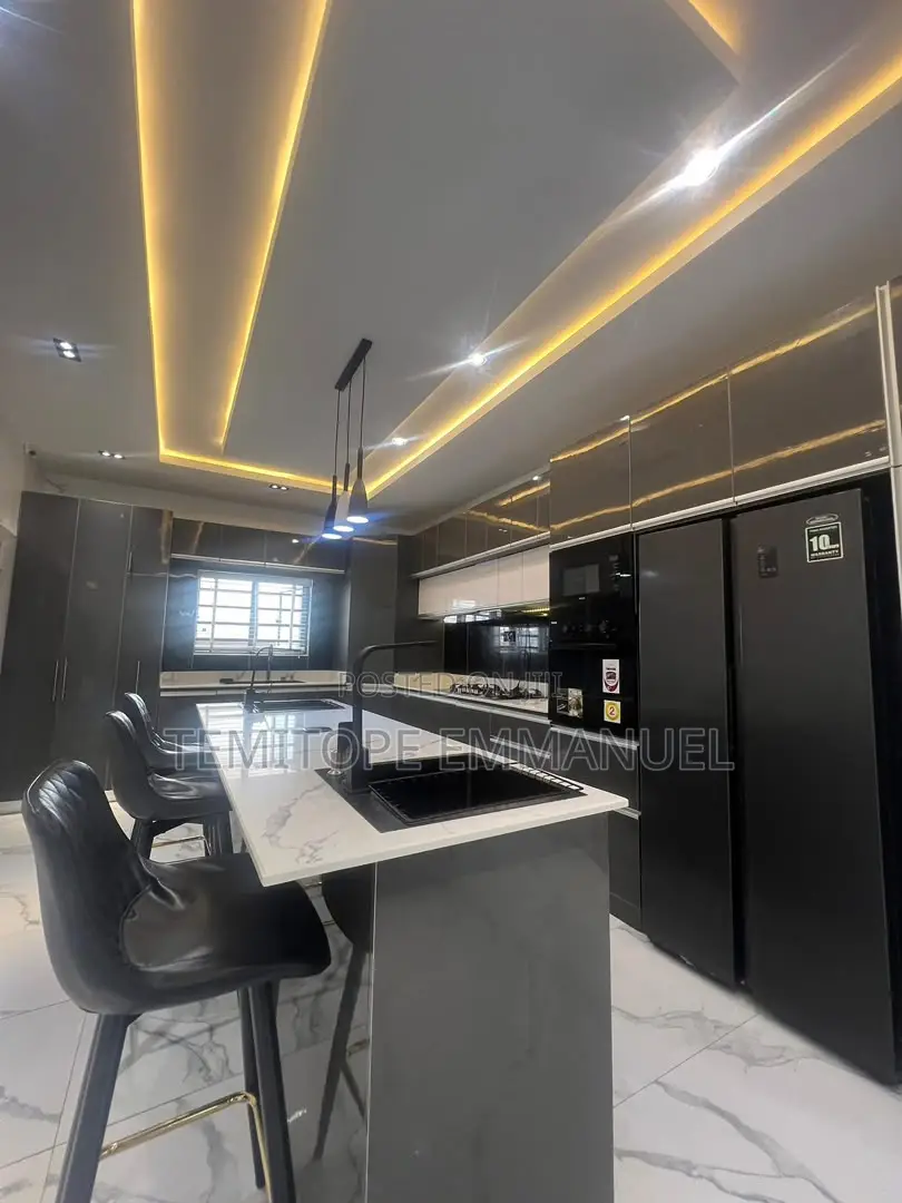 Furnished 6bdrm Duplex in Egbeda for sale in Egbeda