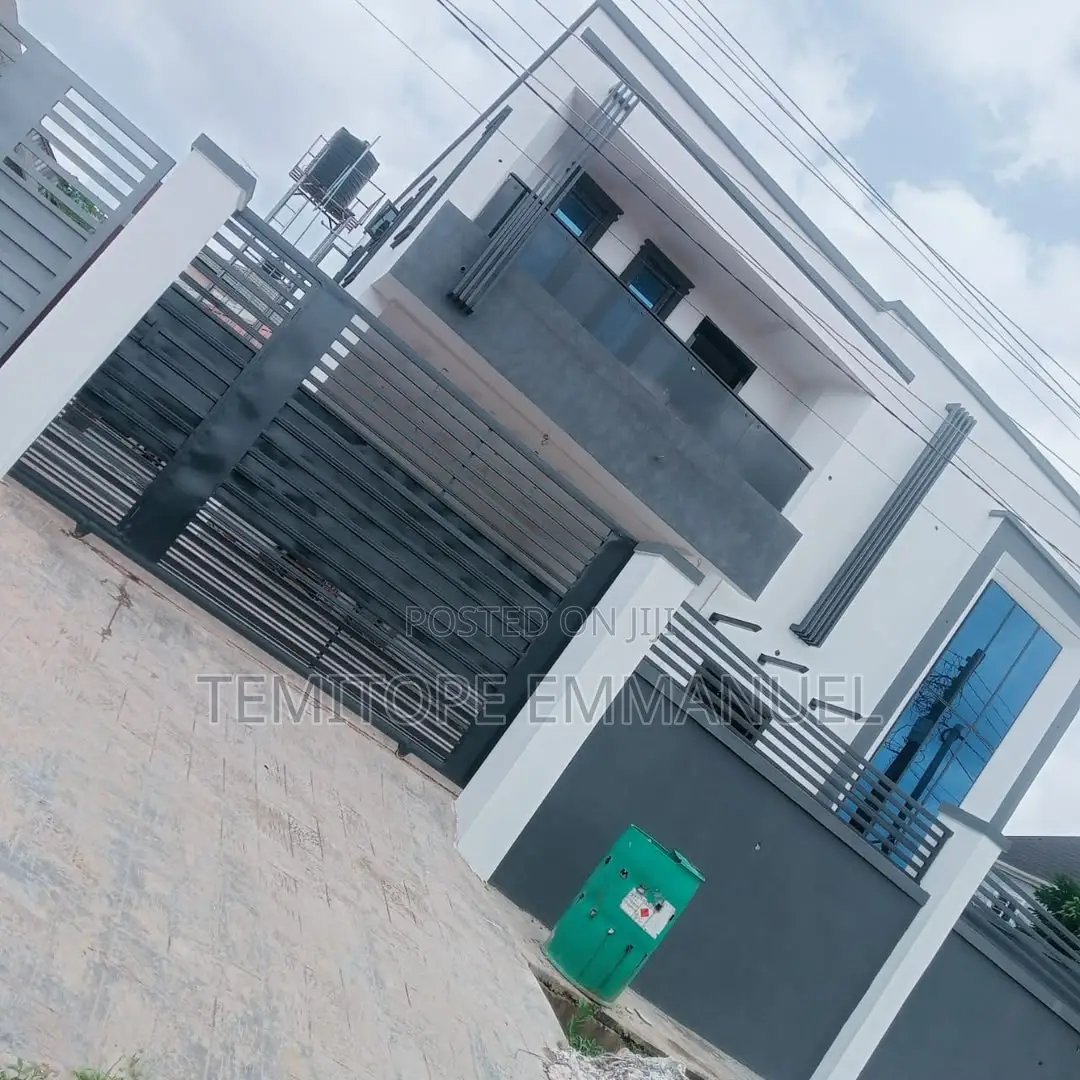 Furnished 5bdrm Duplex in Iyana Ipaja for sale in Iyana Ipaja