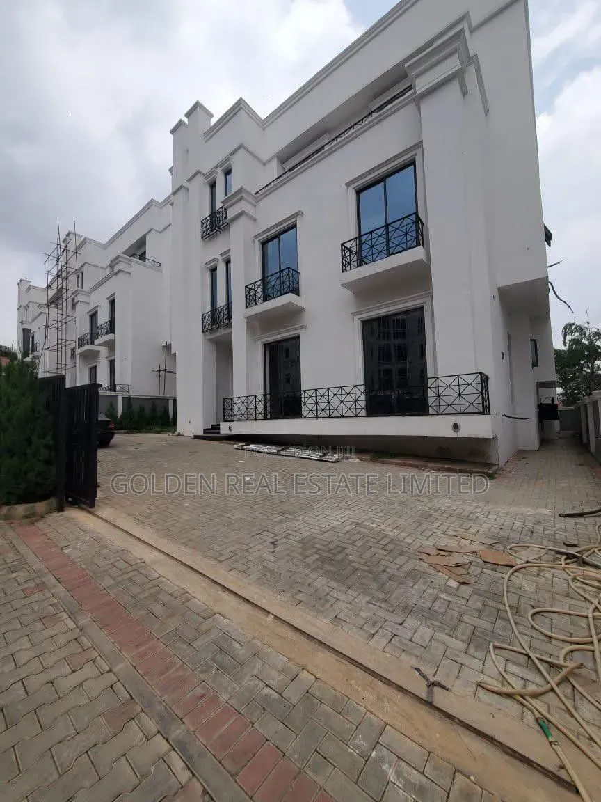 7bdrm Duplex in Asokoro for rent in Asokoro