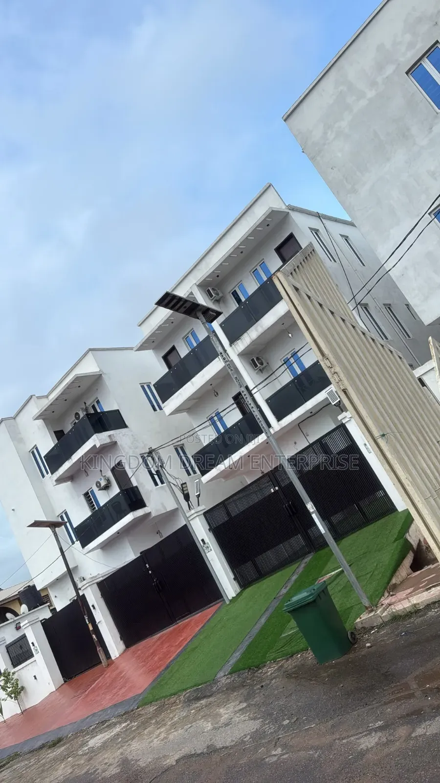 4bdrm Duplex in Omole Phase 1 for rent in Omole Phase 1