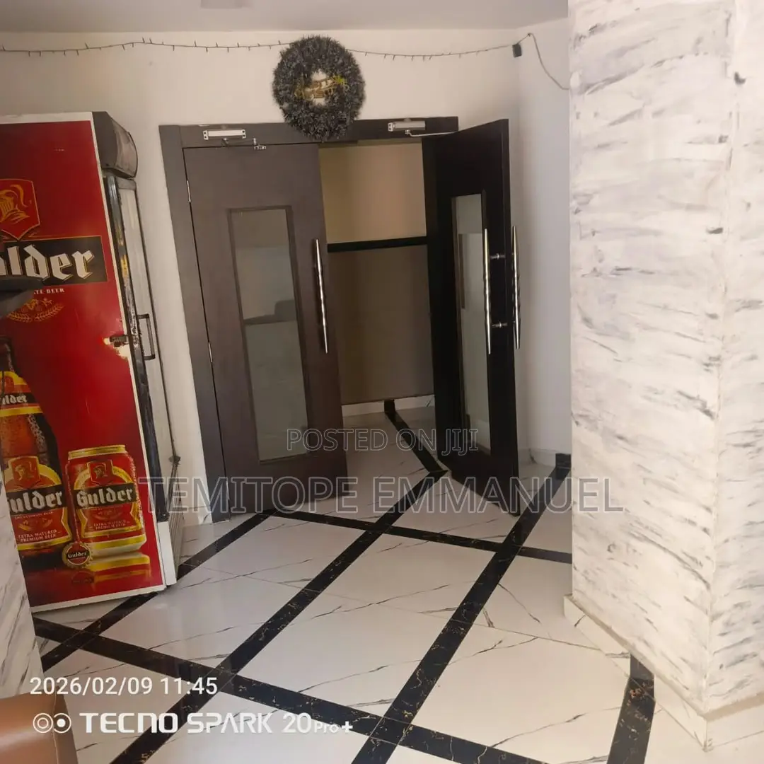 Furnished 9bdrm Block of Flats in Omole Phase 1 for sale in Omole Phase 1