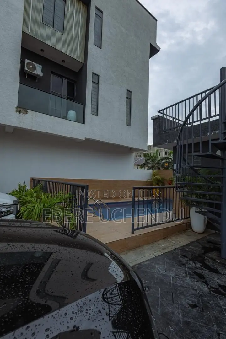 Short-Let’S in Lekki Phase 1