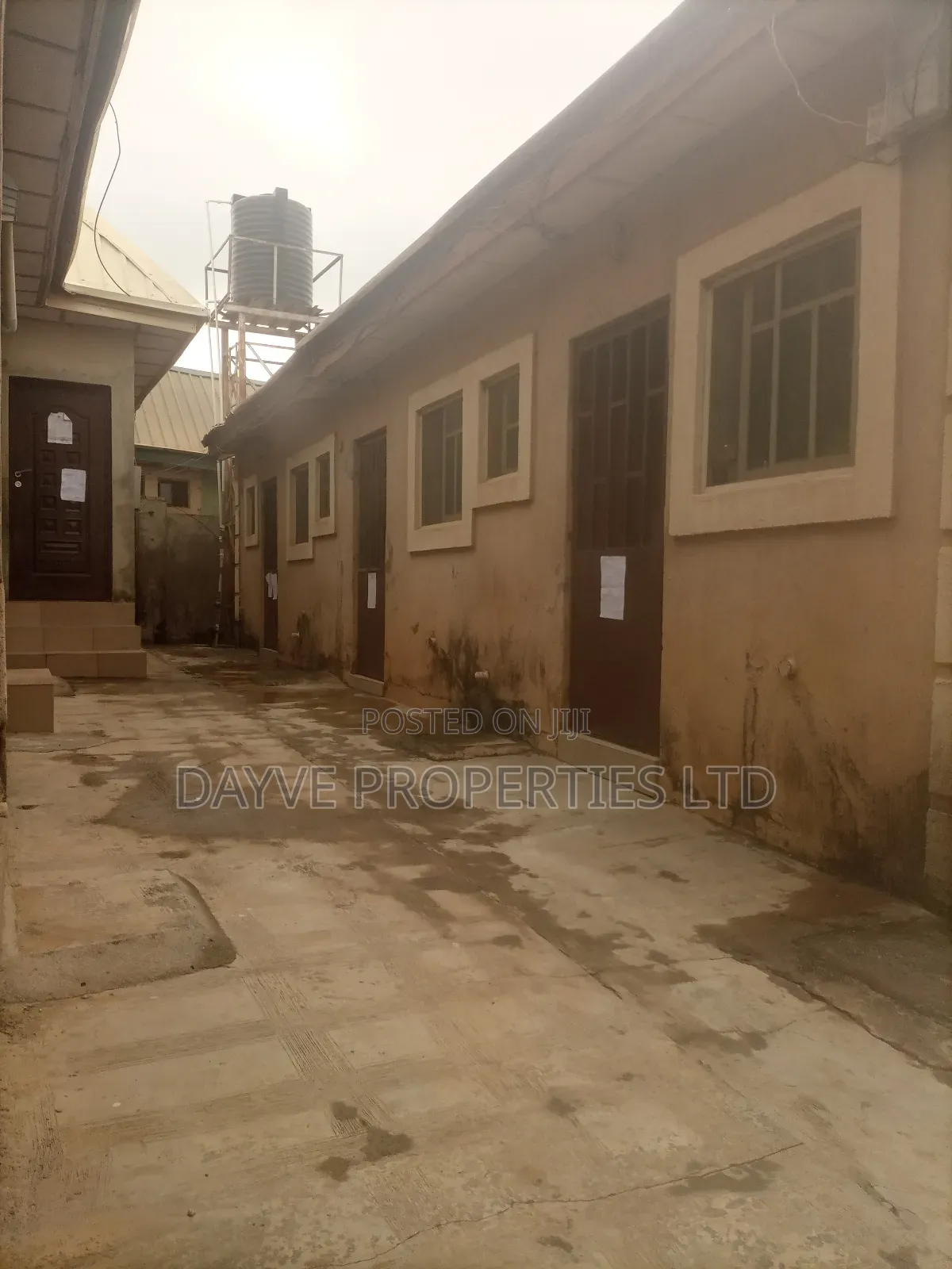 Studio Apartment in Dutse-Alhaji for sale in Dutse-Alhaji