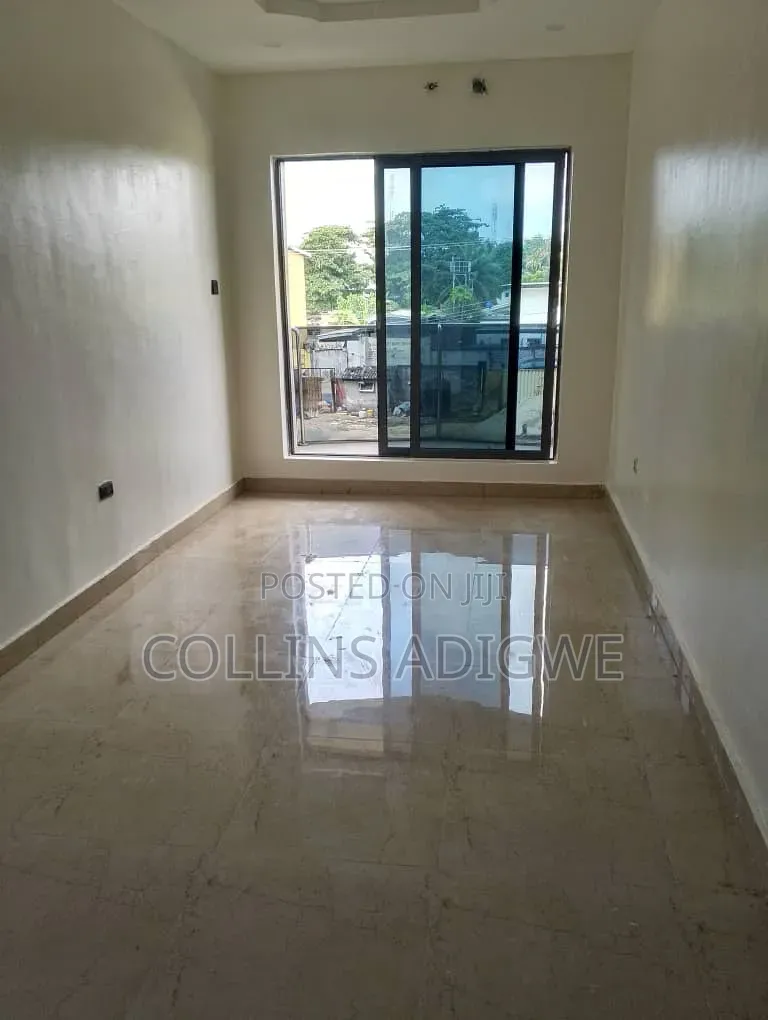 3bdrm Block of Flats in Victoria Island, Adeola Odeku for rent in Adeola Odeku