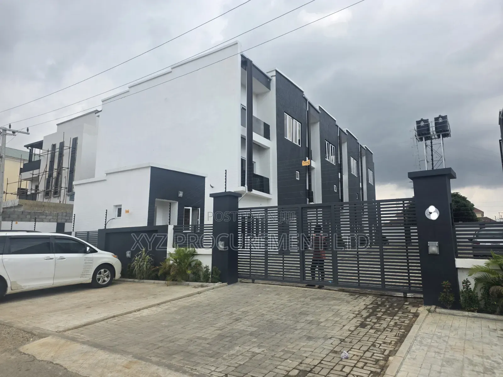 5bdrm Townhouse/Terrace in Jahi for sale in Jahi