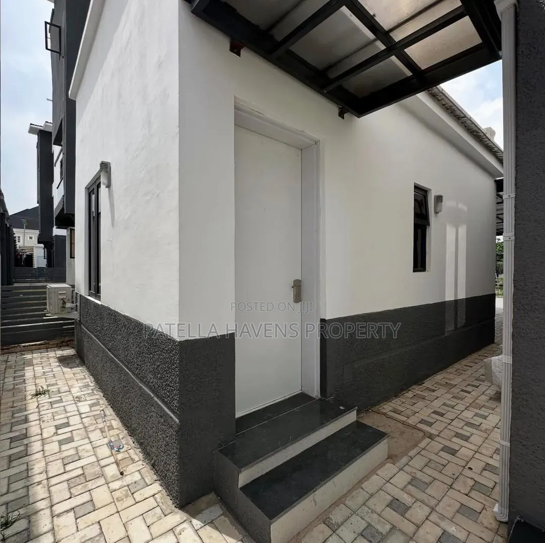 6bdrm Duplex in Mabushi for sale in Mabushi