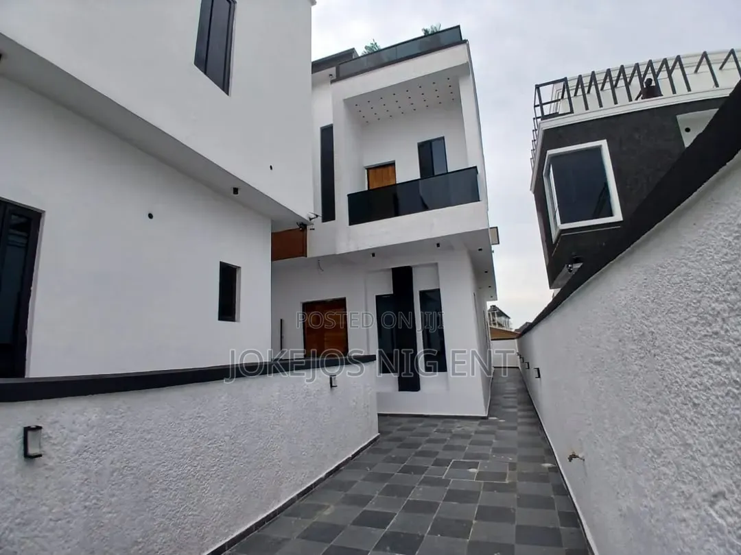 4bdrm Duplex in Happy Land Estate, Olokonla for rent in Olokonla