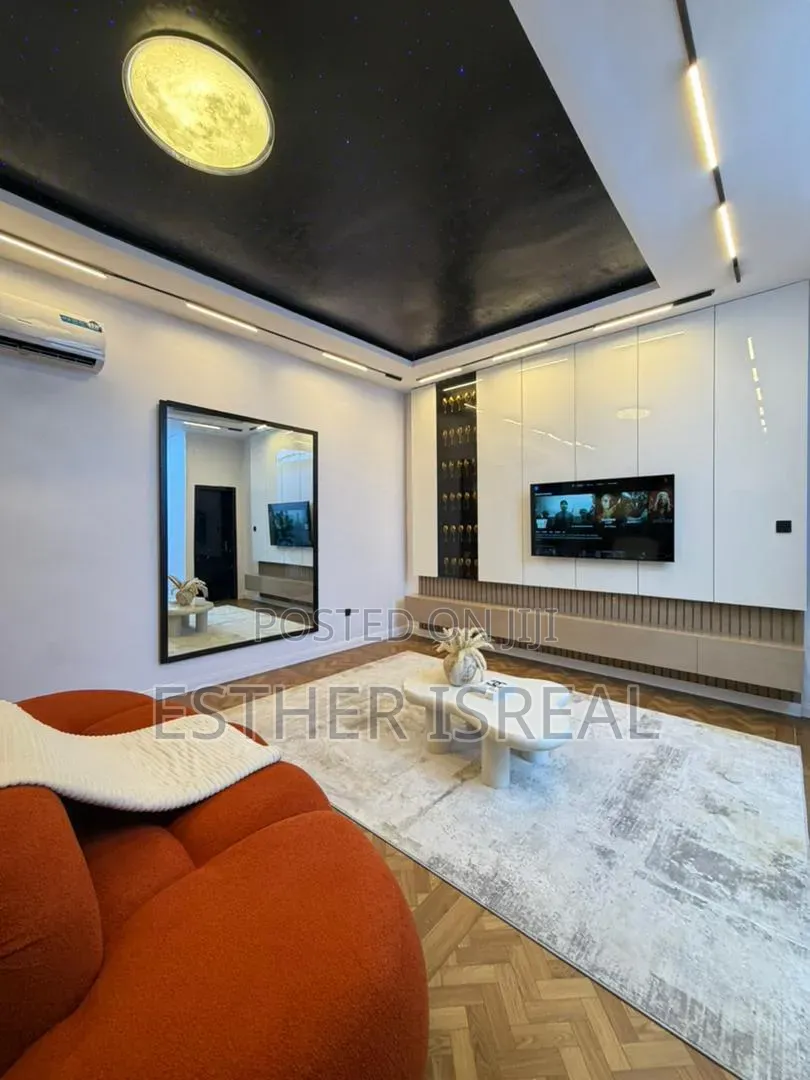 Bowler 2 Bedroom With Cinema in Chevron