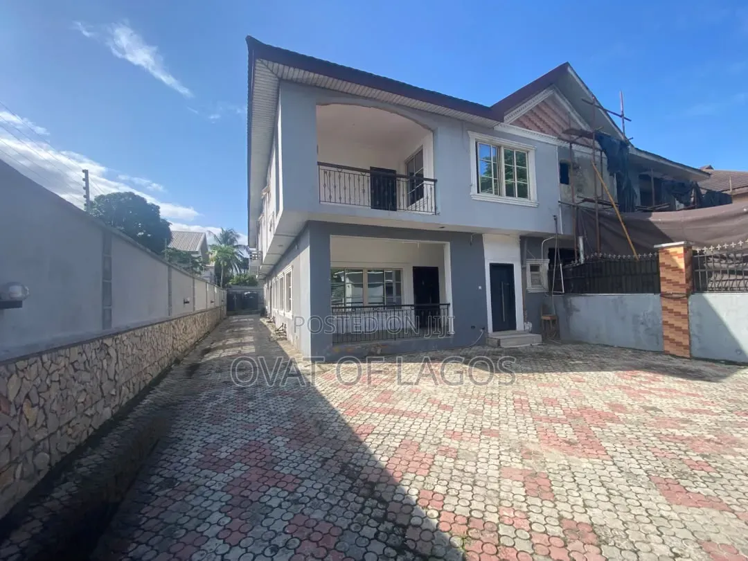 5bdrm Duplex in Lekki Phase 1 for rent in Lekki Phase 1