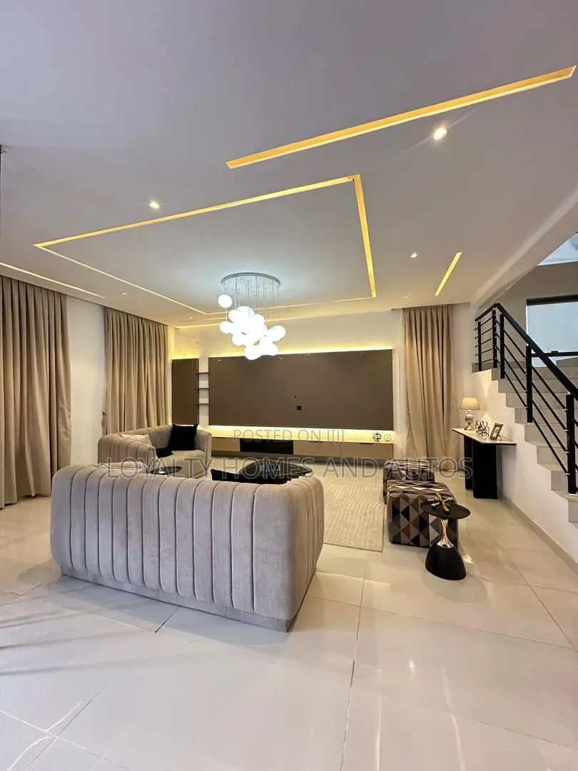 4bdrm Duplex in Lekki Phase 1 for sale in Lekki Phase 1