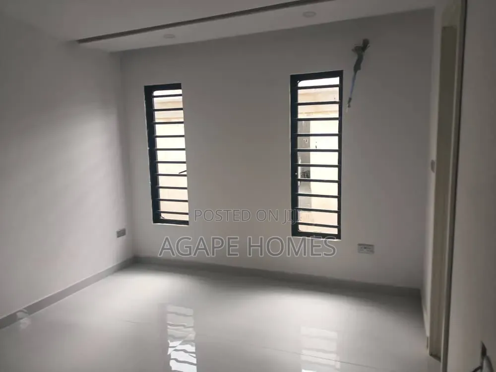 4bdrm Duplex in Opebi for sale in Opebi