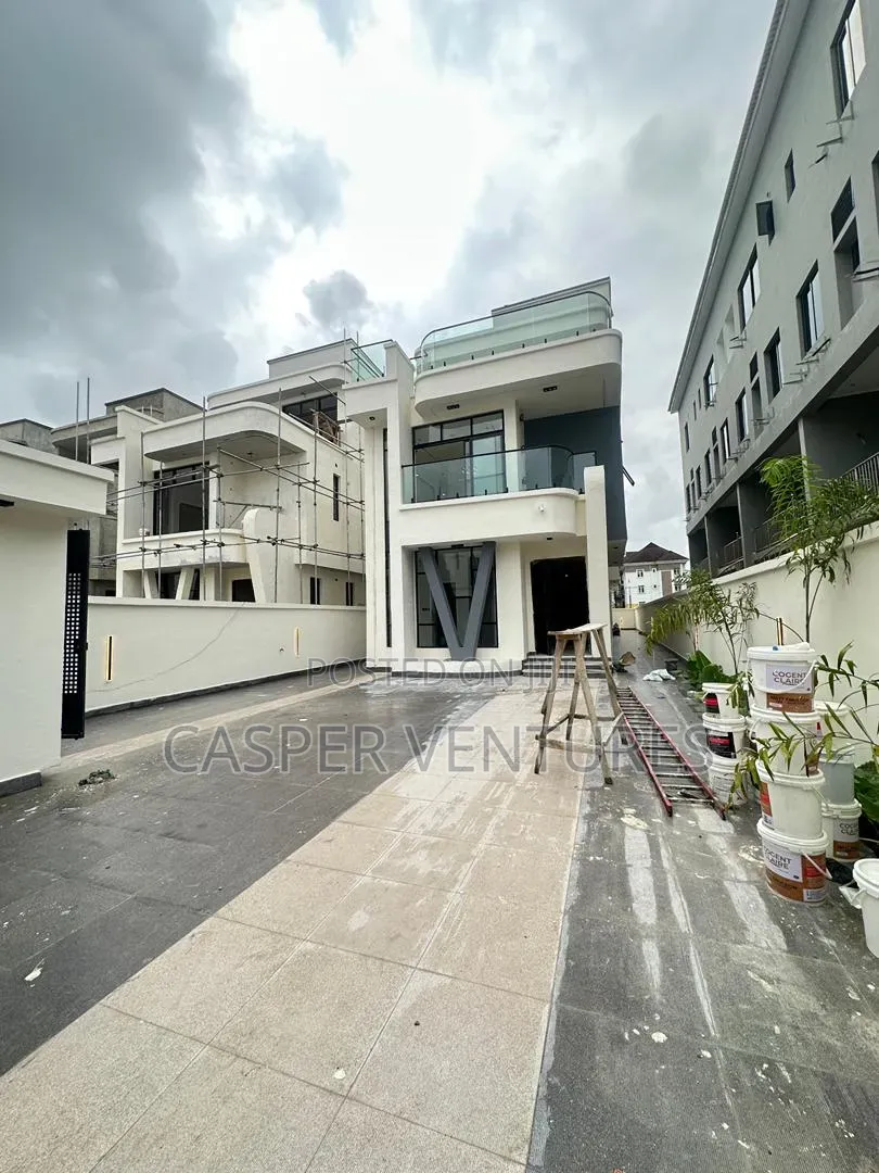 5bdrm House in Freedom Way, Lekki Phase 1 for sale in Lekki Phase 1
