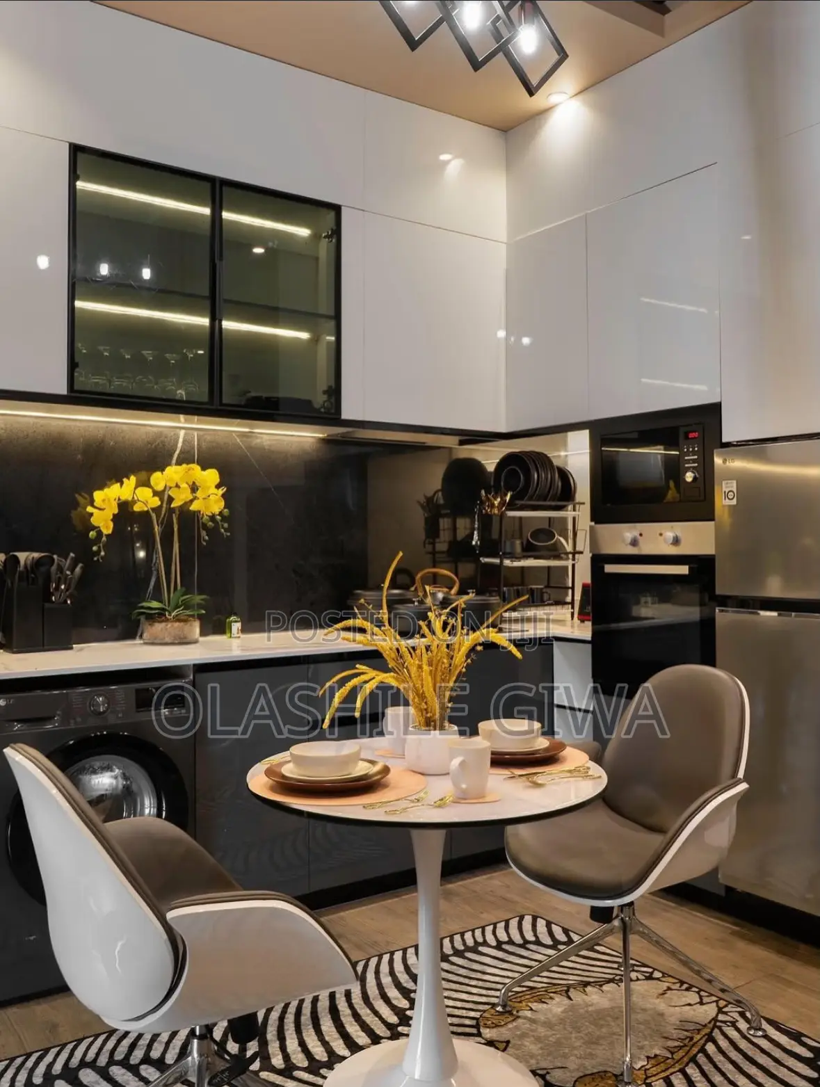 1 Bedroom Loft in Ikate