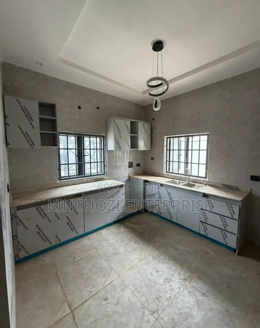 4bdrm Duplex in Apo Abuja, Zone B for rent in Zone B