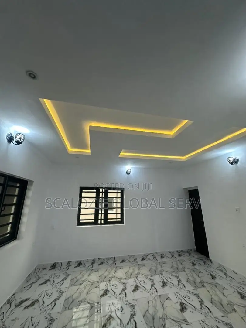 4bdrm Duplex in Rumunduru Port for sale in Port-Harcourt