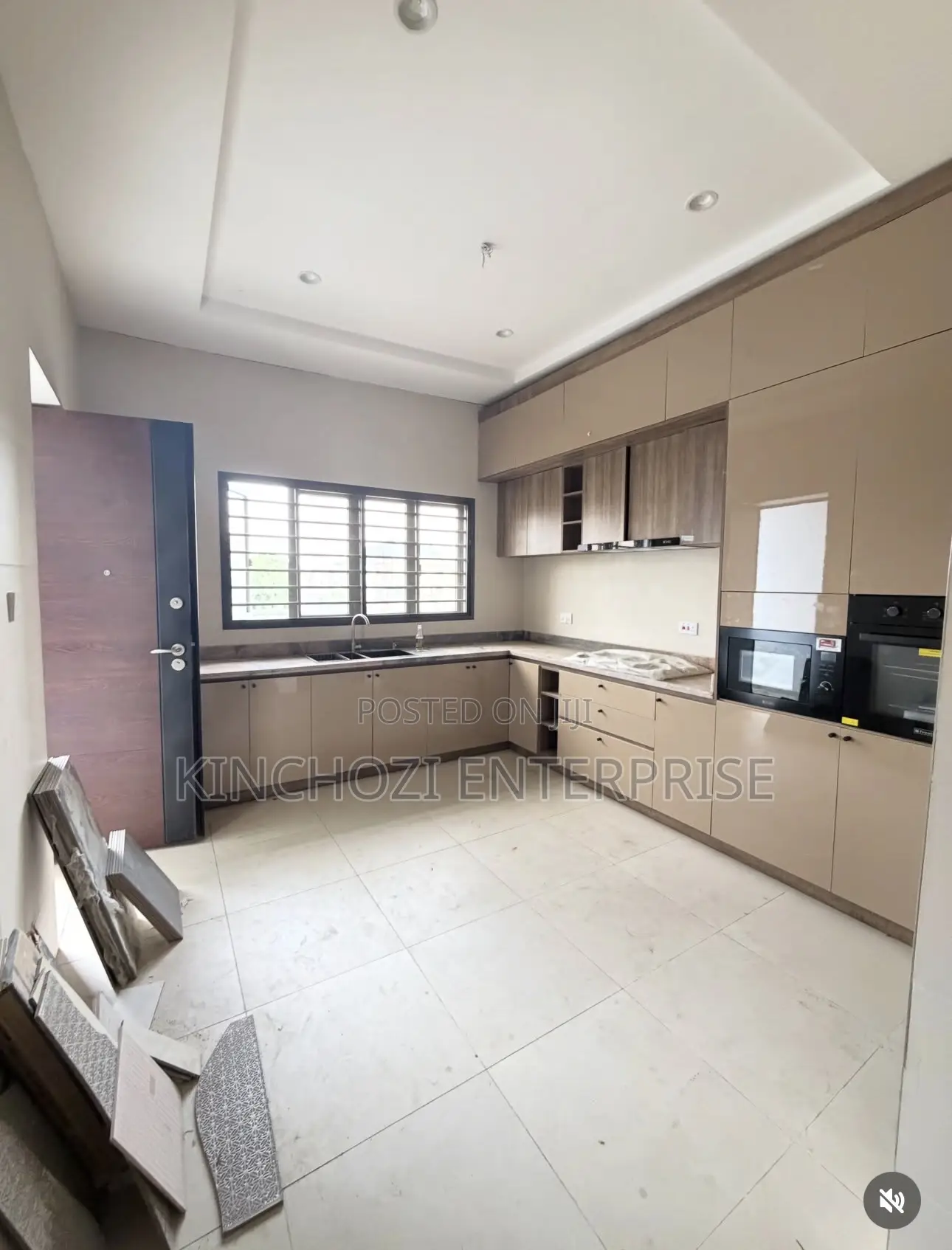 3bdrm Duplex in Lifecamp, Gaduwa for rent in Gaduwa