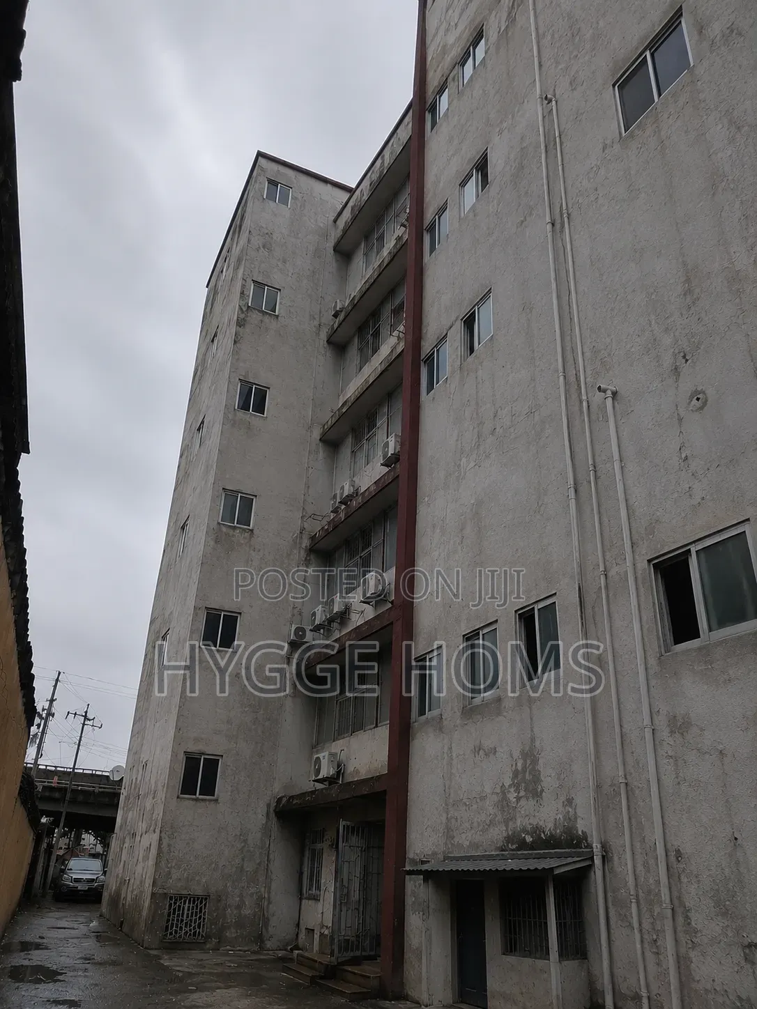 Landmark Commercial Office Building | Prime Funsho Williams Avenue in Iponri