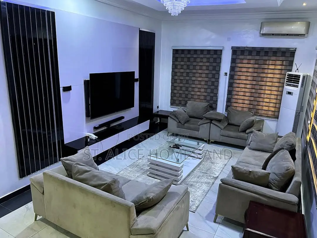 Femicadence 3 Bedroom In Serene Environment In Challenge, Ibadan, Oyo in CHallenge / Ibadan