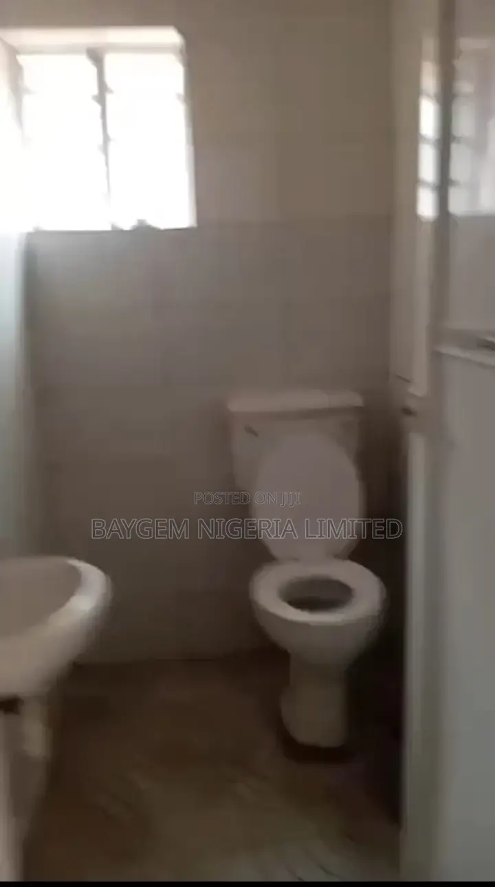 1bdrm Block of Flats in Hope Estate, Obafemi-Owode for sale in Obafemi-Owode