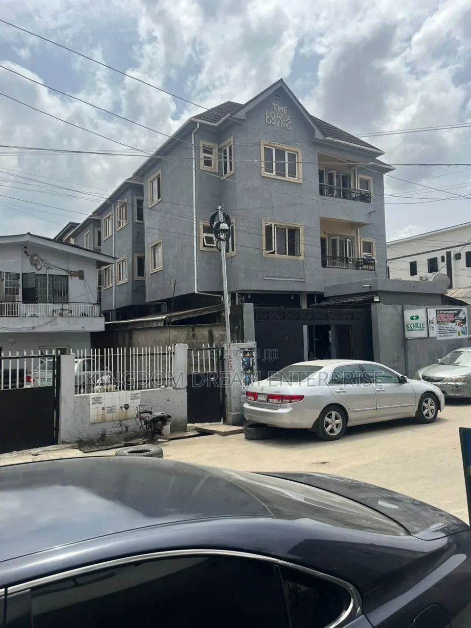 3bdrm Block of Flats in Surulere Lagos, Masha for sale in Masha