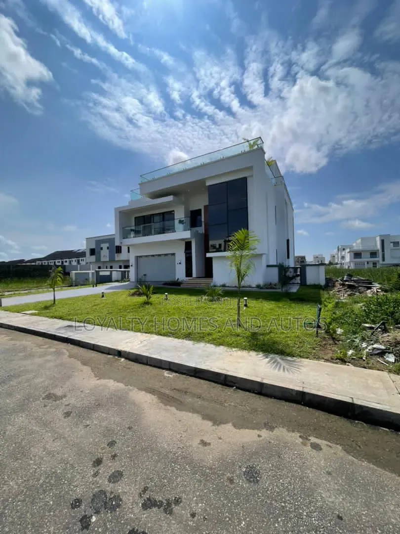 6bdrm House in VGC / Ajah for sale in VGC / Ajah