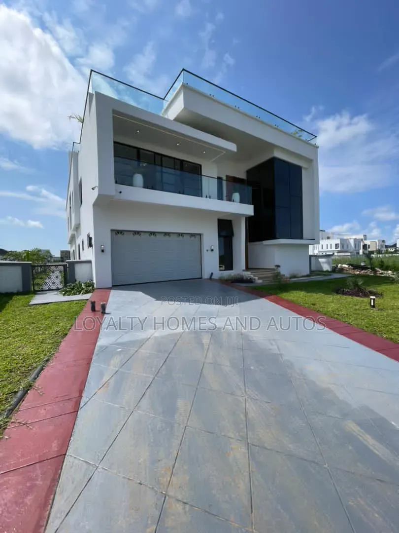6bdrm House in VGC / Ajah for sale in VGC / Ajah