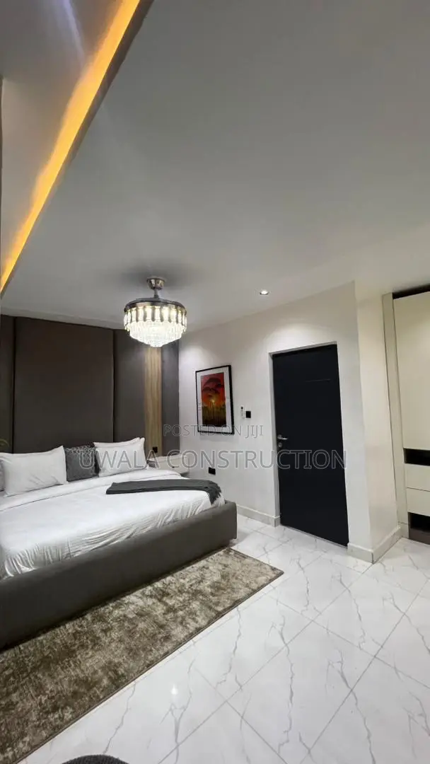 Ultra-Luxury Smart 4-Br Short-Let With Starlink Ps5 – Kado, Abuja in Kado