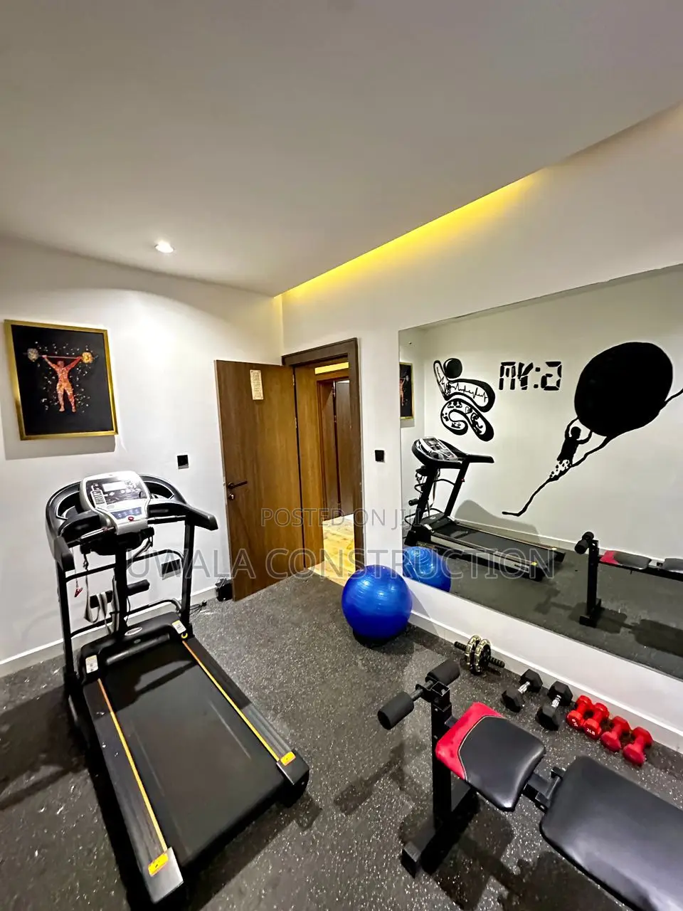 Ultra-Modern 3-Bedroom Smart Short-Let With Lounge Balcony – Wuse 2 in Wuse 2