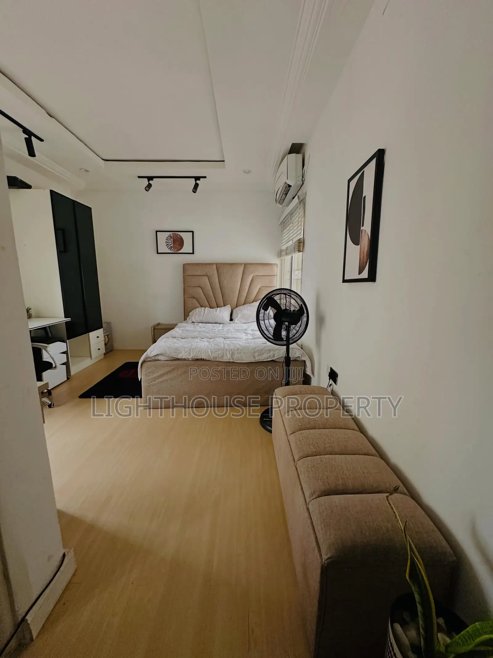 Furnished Studio Apartment in Wuye for sale in Wuye