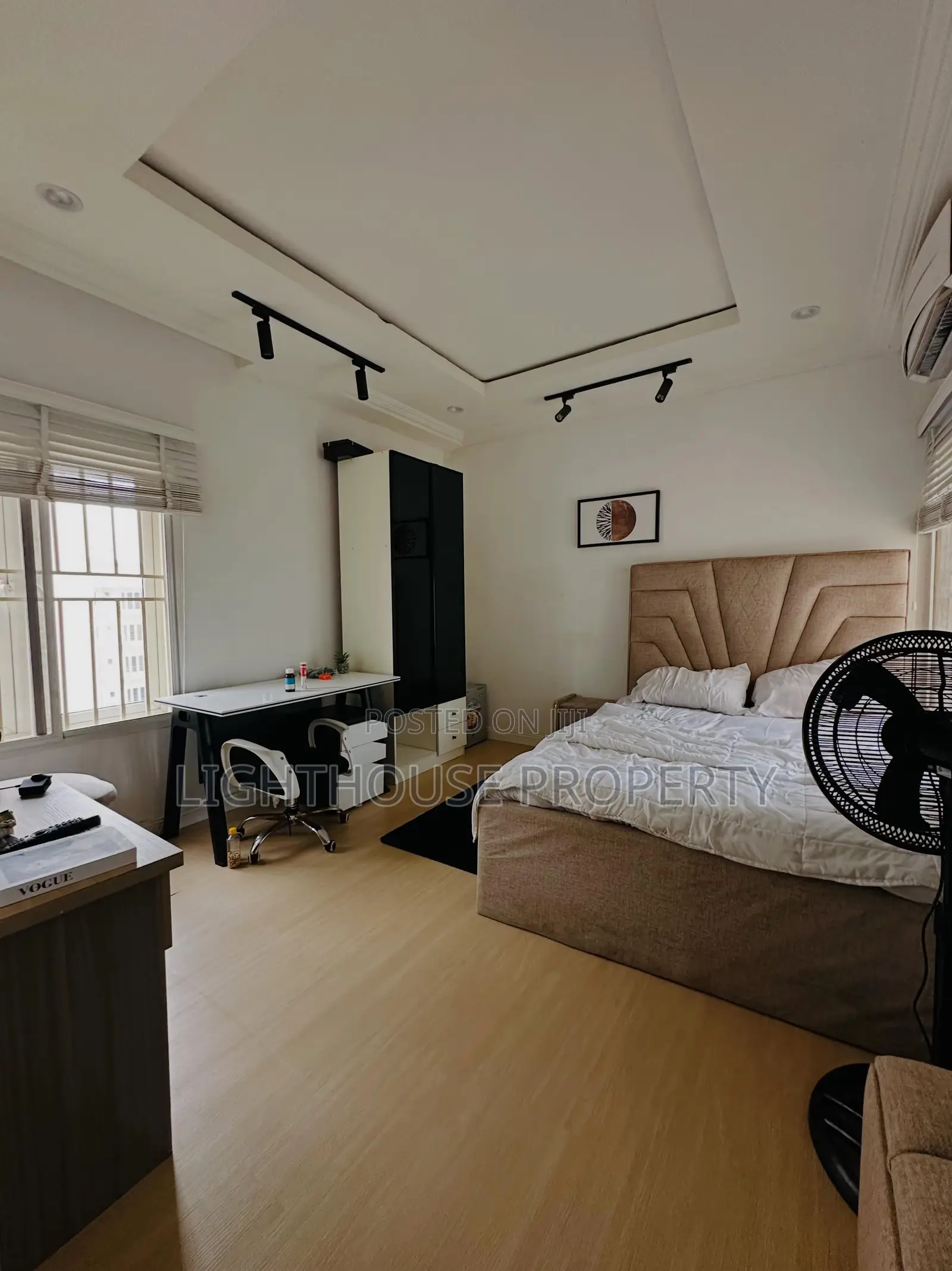 Furnished Studio Apartment in Wuye for sale in Wuye