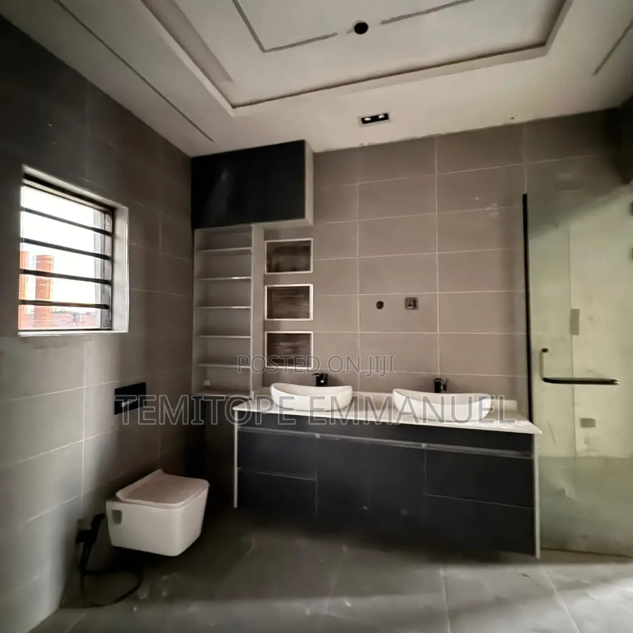 Furnished 4bdrm Duplex in Surulere for sale in Surulere