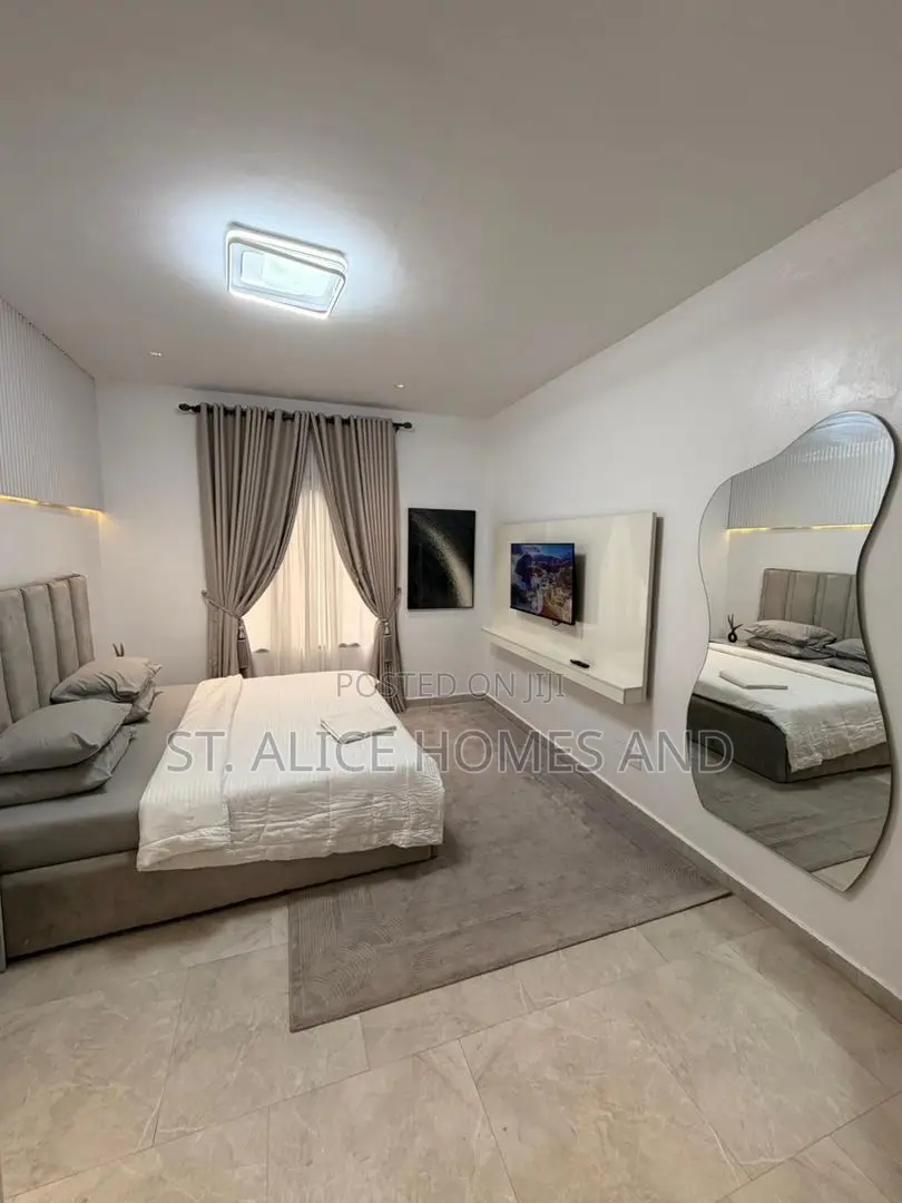 3 Bedroom With Private Cinema In Gra, Jericho, Ibadan, Oyo in Jericho