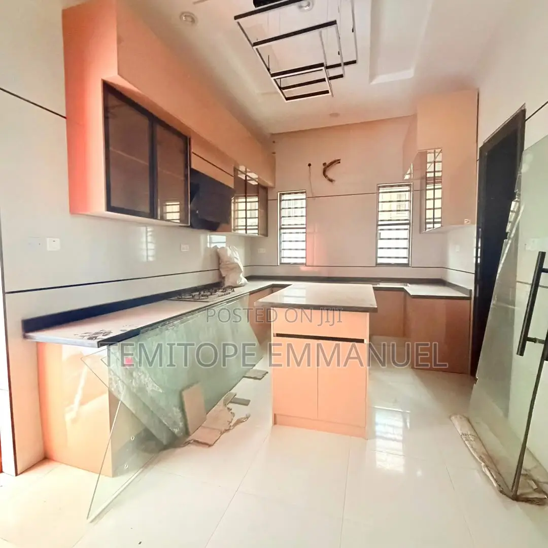Furnished 4bdrm Duplex in Amuwo-Odofin for sale in Amuwo-Odofin