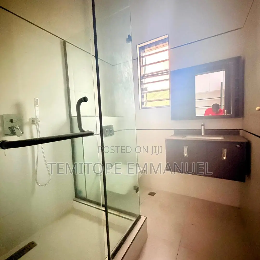 Furnished 4bdrm Duplex in Amuwo-Odofin for sale in Amuwo-Odofin