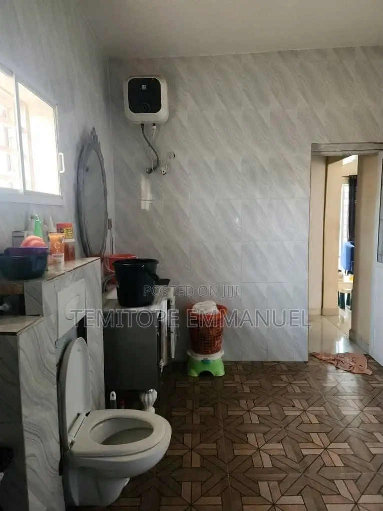 Furnished 6bdrm Duplex in Egbeda for sale in Egbeda