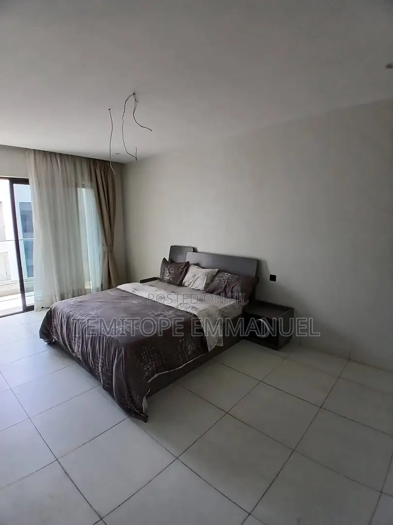 Furnished 4bdrm Duplex in Lekki for sale in Lekki