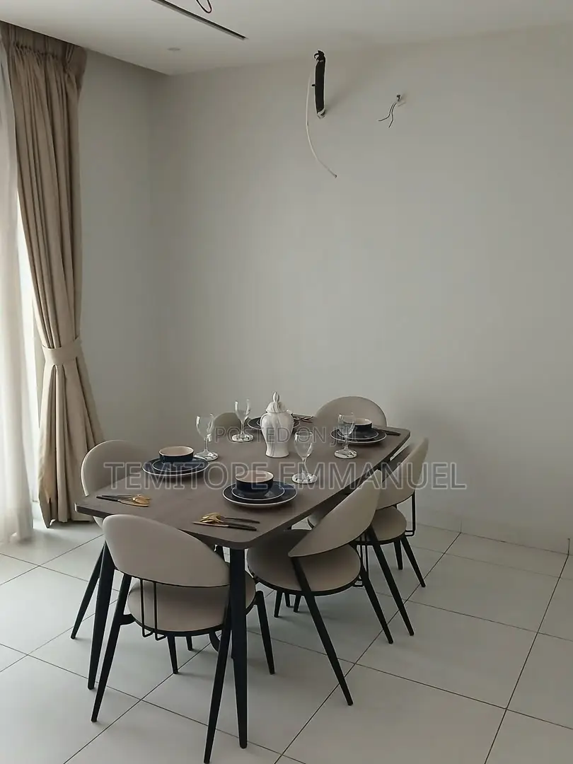 Furnished 4bdrm Duplex in Lekki for sale in Lekki