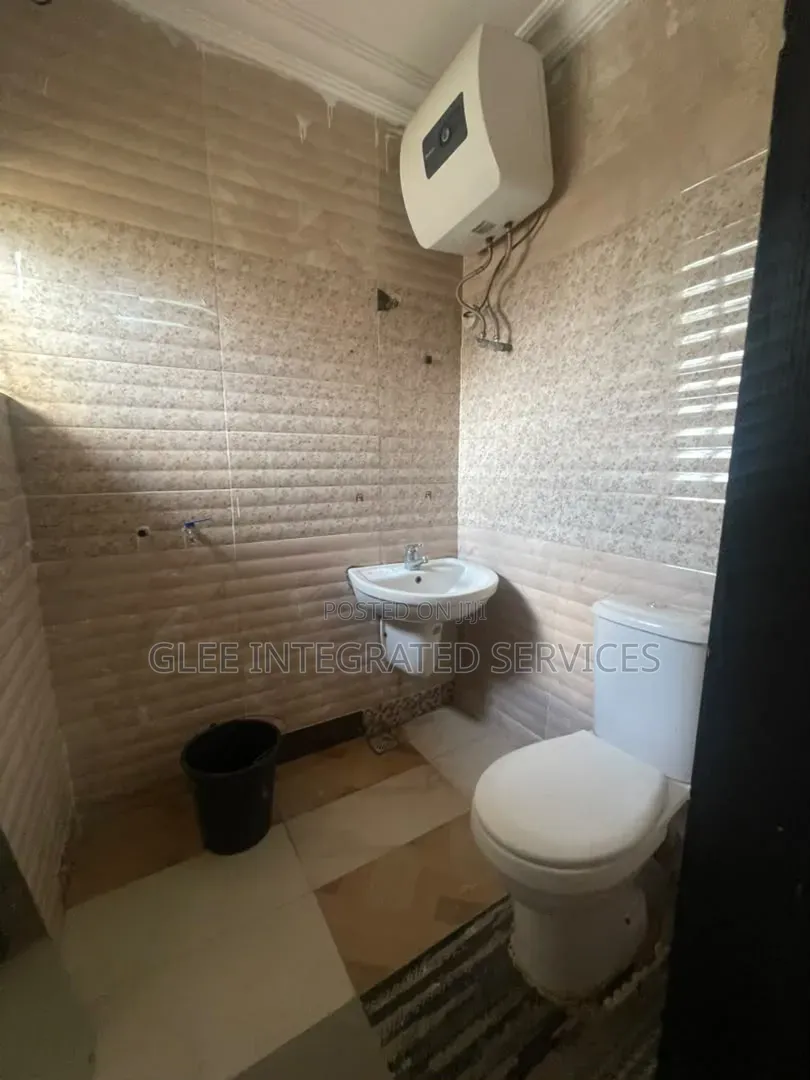 4bdrm Duplex in Bode Thomas for rent in Bode Thomas