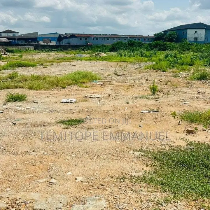 Prime Land in Isheri North