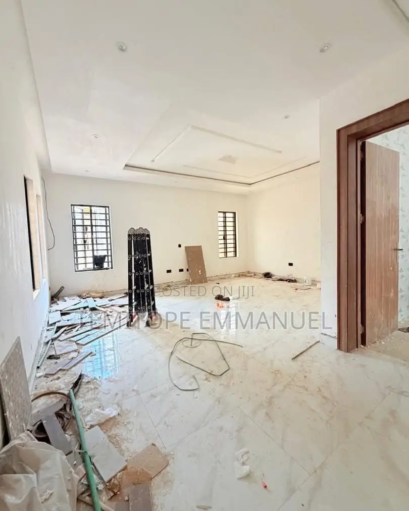 Furnished 4bdrm Duplex in Adeniyi Jones for sale in Adeniyi Jones