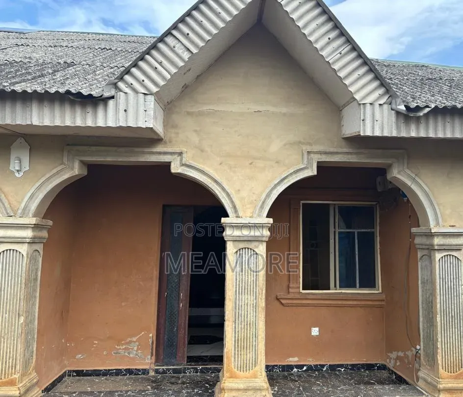 2bdrm Apartment in Iraye, Epe for rent in Epe