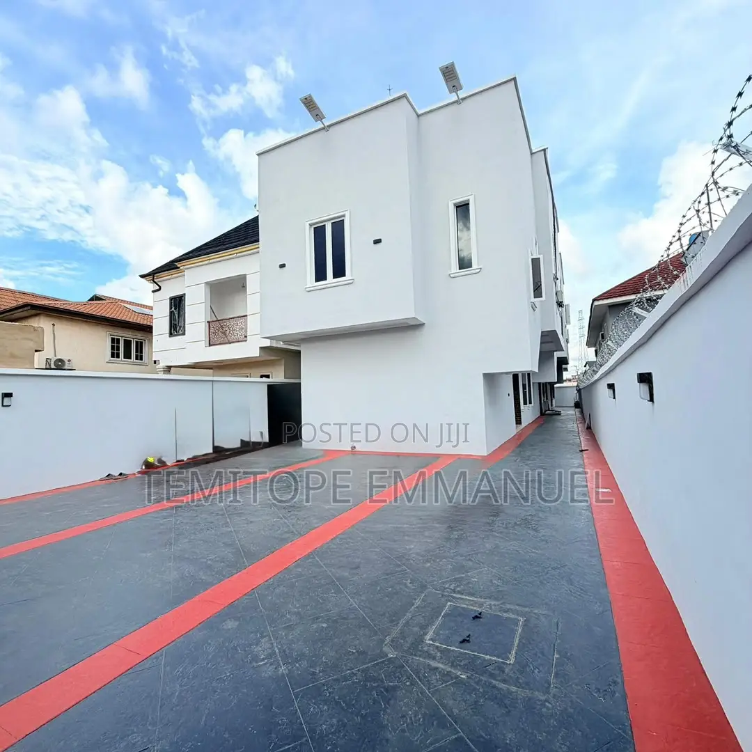 Furnished 3bdrm Duplex in Gbagada for sale in Gbagada