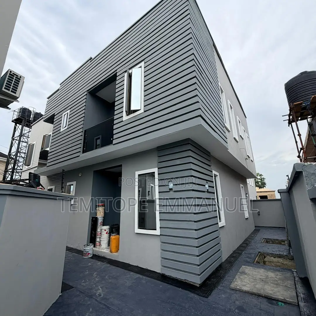 Furnished 4bdrm Duplex in GRA Phase 1 for sale in GRA Phase 1