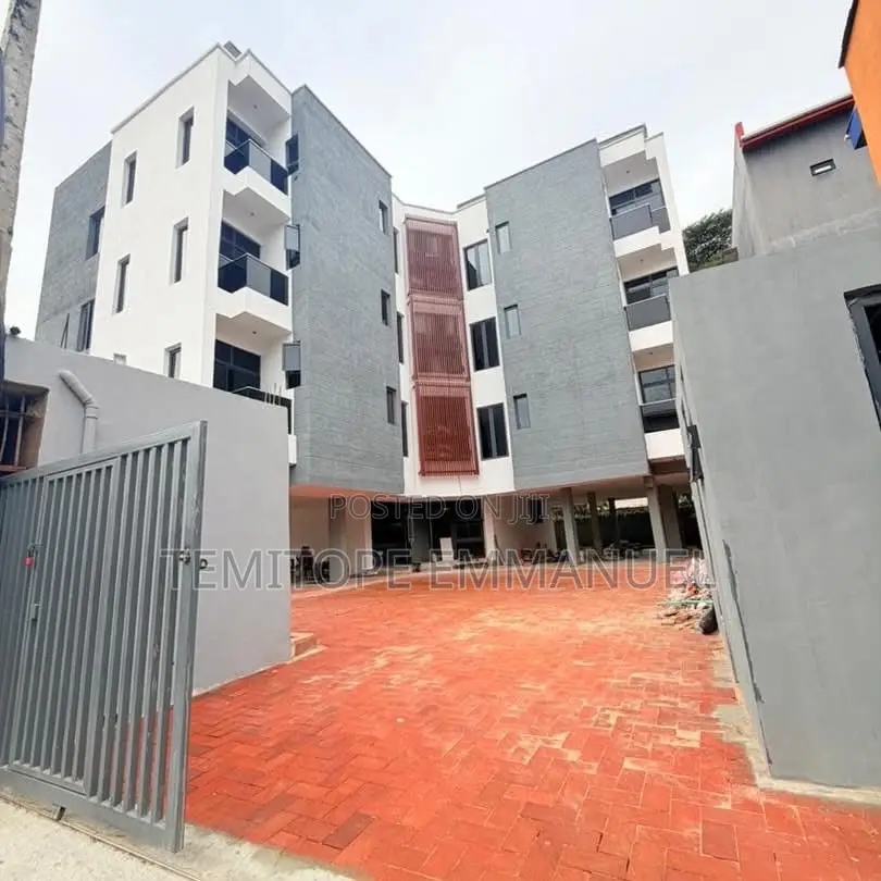Furnished 3bdrm Apartment in Ikeja GRA for sale in Ikeja GRA